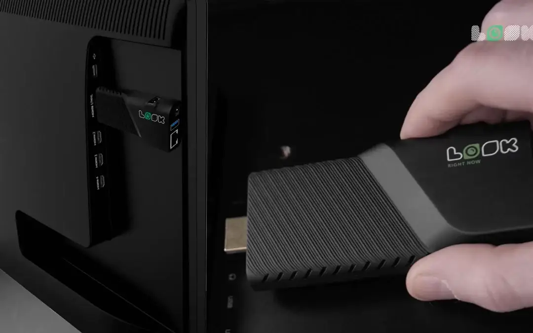hdmi device that is used for digital signage being plugged into a tv